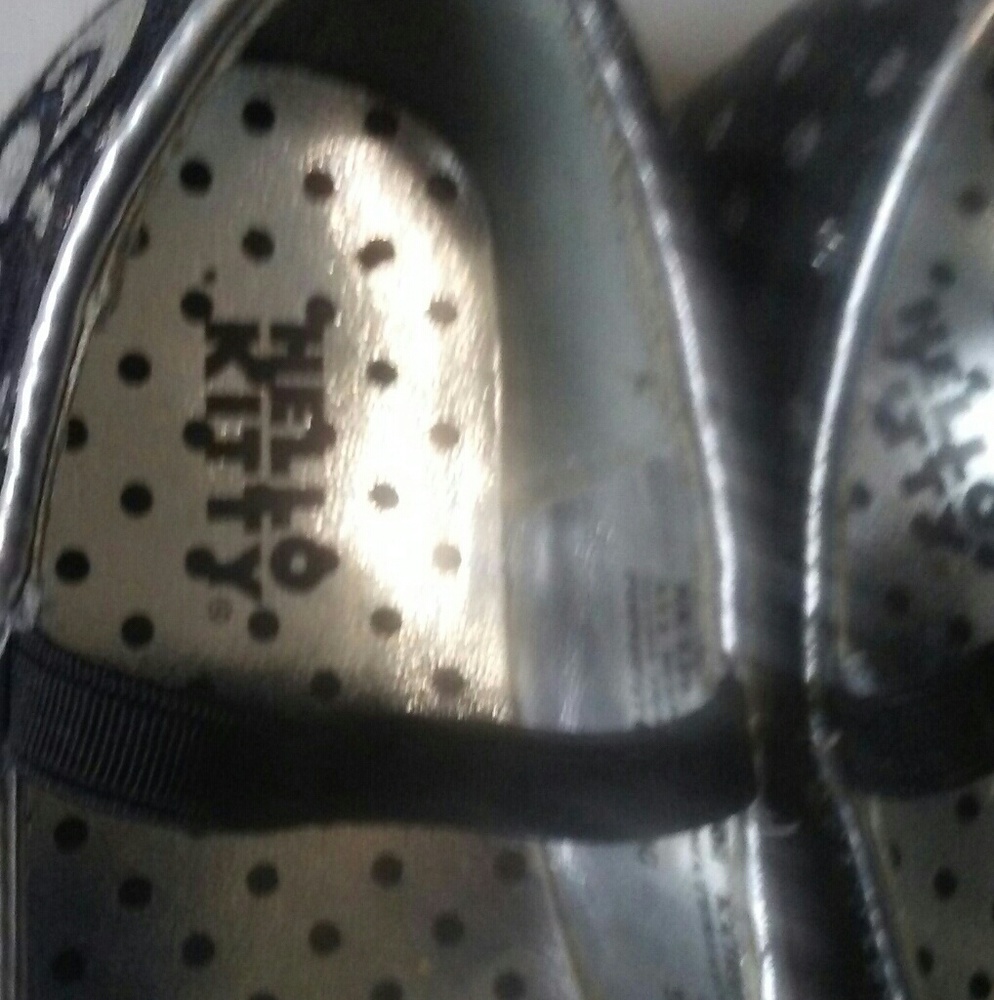 Hello Kitty 6T Little Tanya Black Ballet Flat shoe - Picture 3 of 5